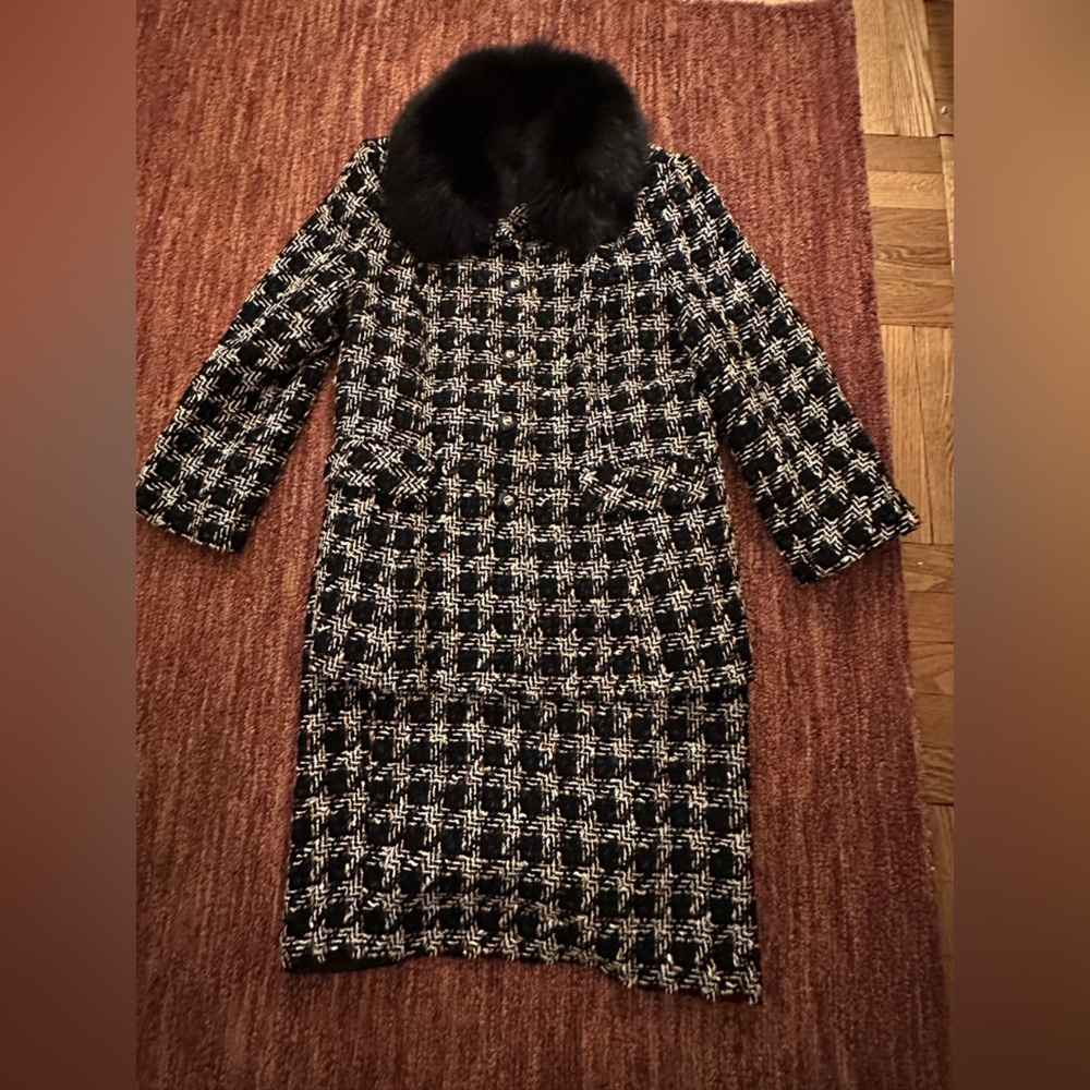 Baya Paris Blazer and Skirt Suit Set Black Wool Tweed Size 46 US 10